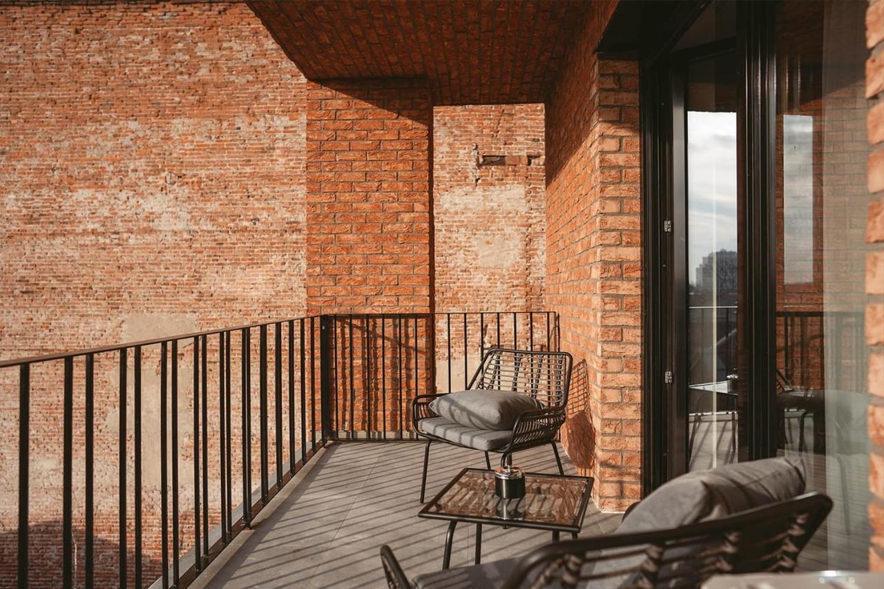 26Bricks Luxury Suites Oradea Exterior foto