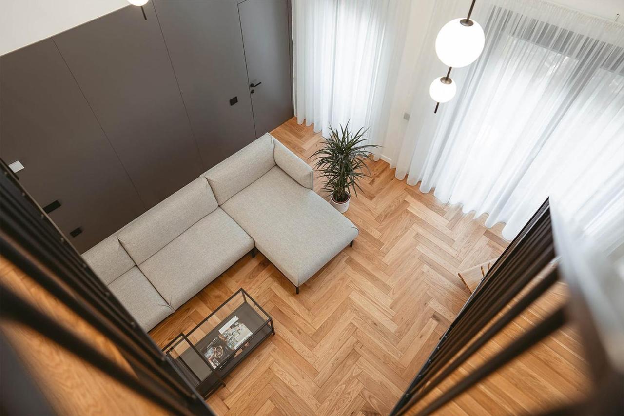 26Bricks Luxury Suites Oradea Exterior foto